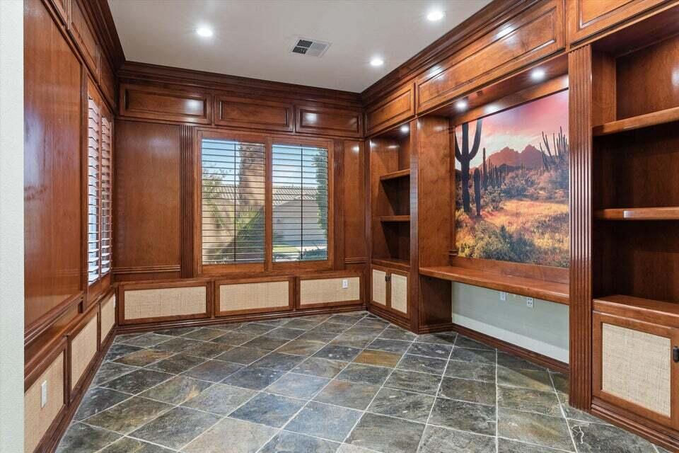 4534 Ironwood DR, St George, photo 7 of 43
