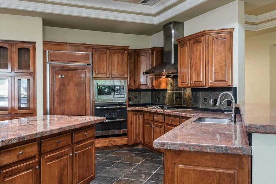 4534 Ironwood DR, St George, photo 12 of 43