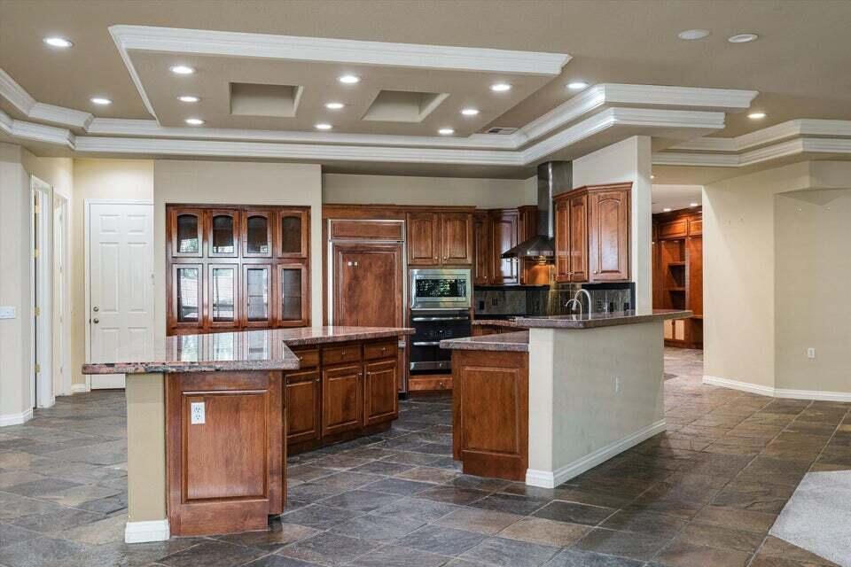 4534 Ironwood DR, St George, photo 14 of 43