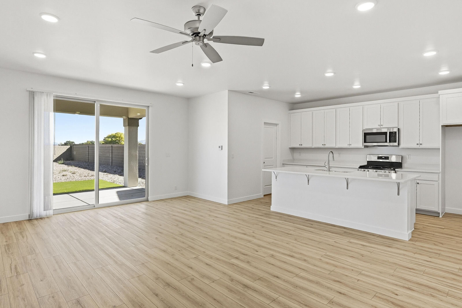 2948 W Runway DR, Cedar City, photo 6 of 58