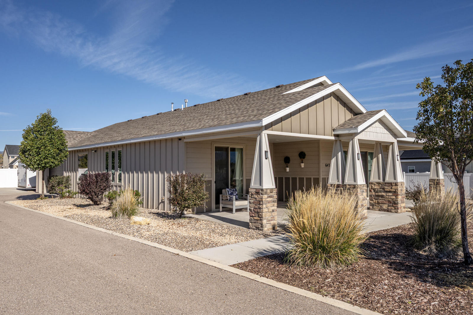643 N Creekview DR, Panguitch, photo 2 of 51