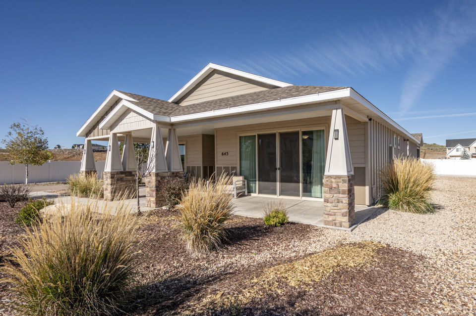 643 N Creekview DR, Panguitch, photo 3