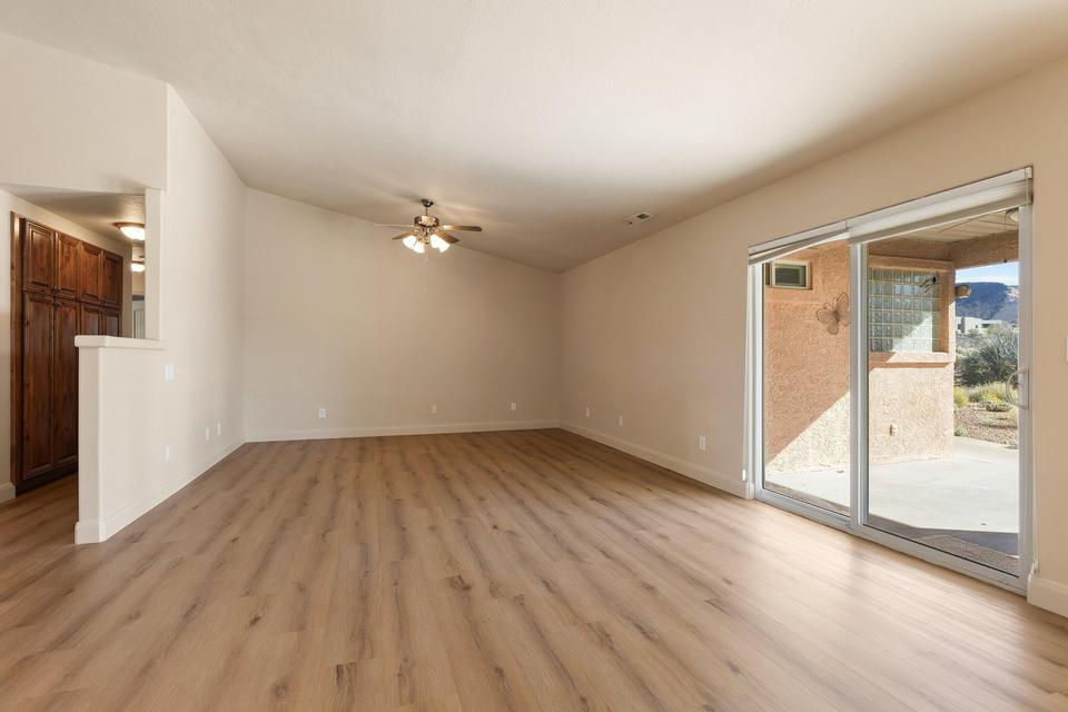 5436 N 1530 W, St George, photo 6 of 32