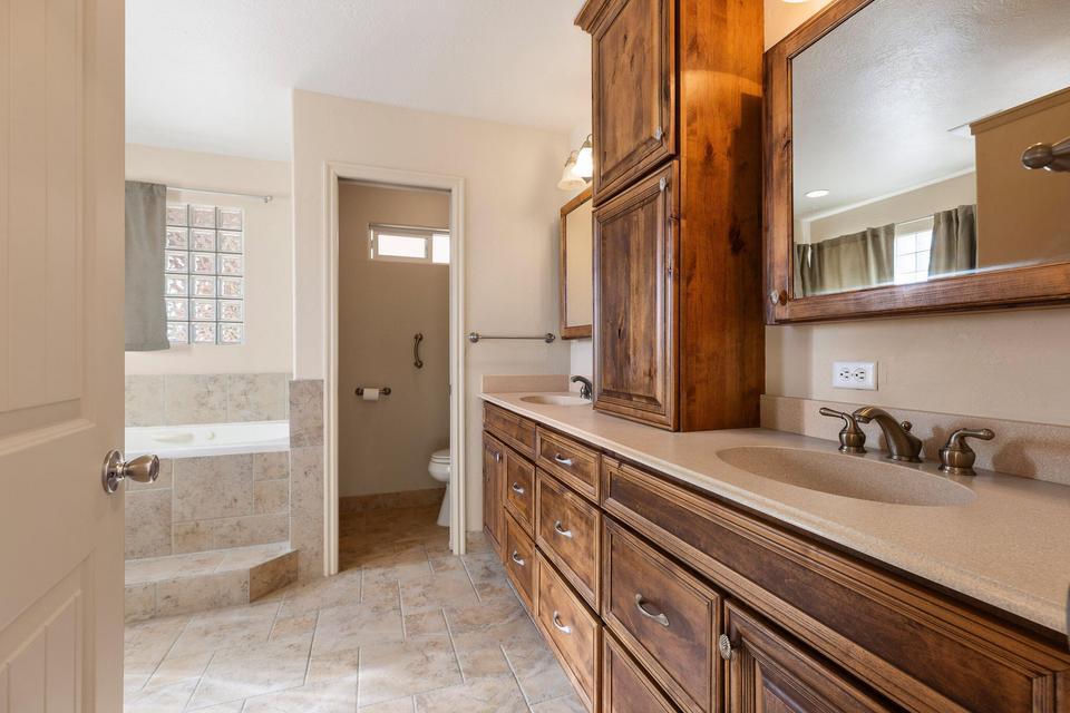 5436 N 1530 W, St George, photo 17 of 32