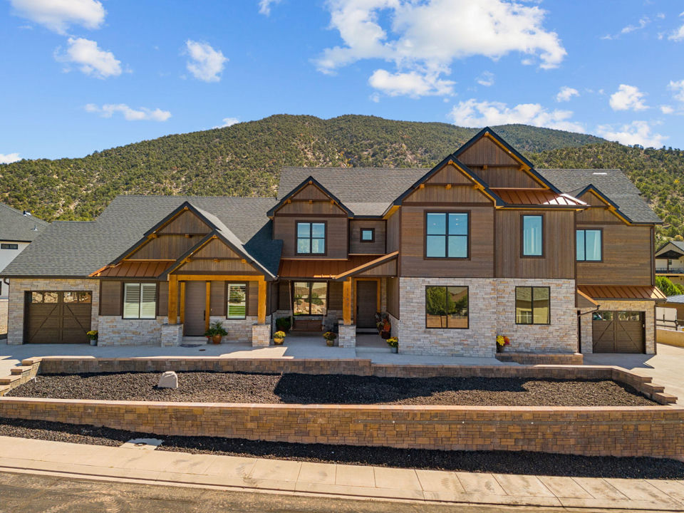 1192 E Ashdown Forest RD, Cedar City, photo 3