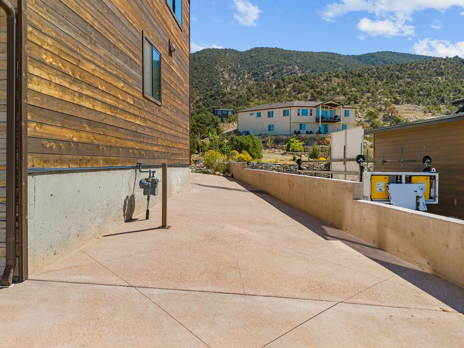 1192 E Ashdown Forest RD, Cedar City, photo 10 of 96