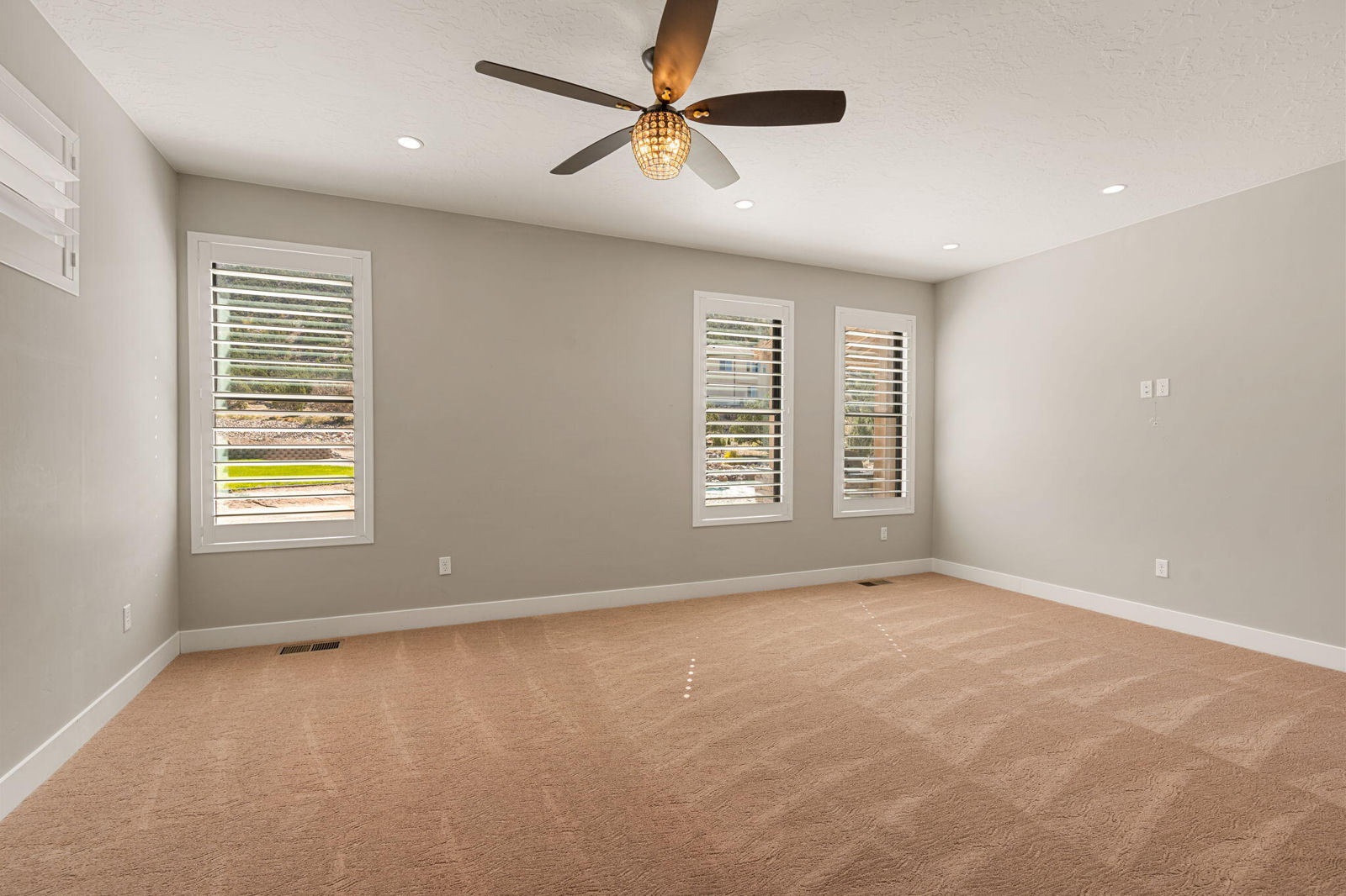 1192 E Ashdown Forest RD, Cedar City, photo 56 of 96