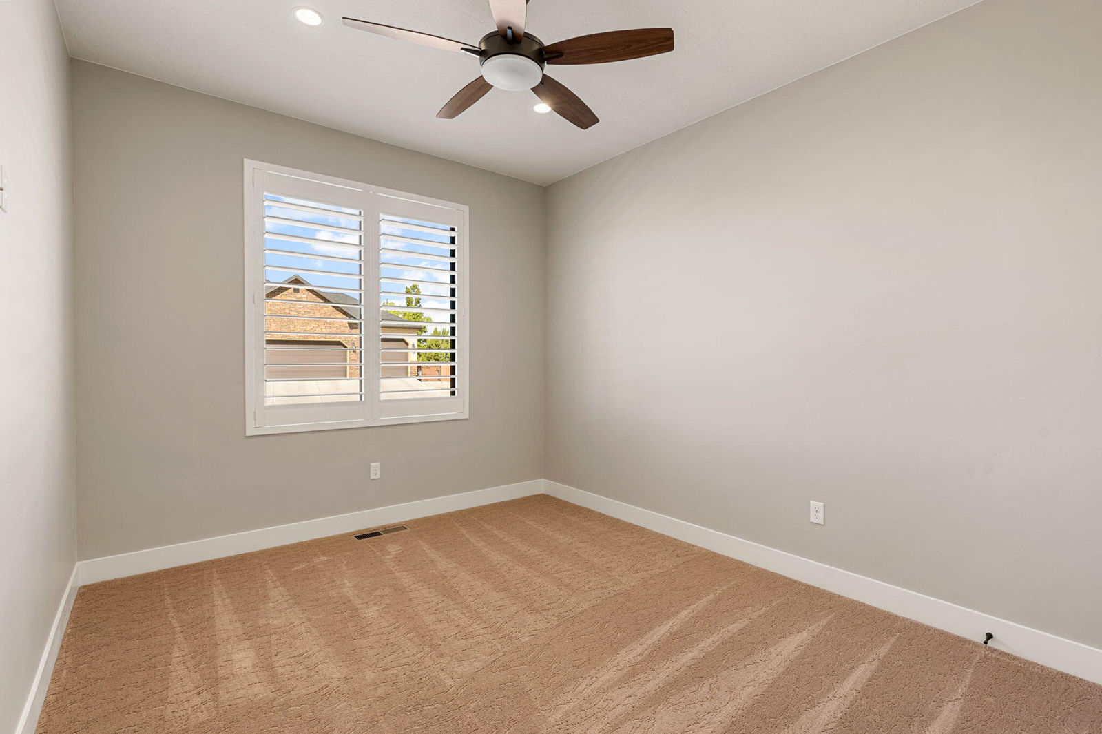 1192 E Ashdown Forest RD, Cedar City, photo 63 of 96