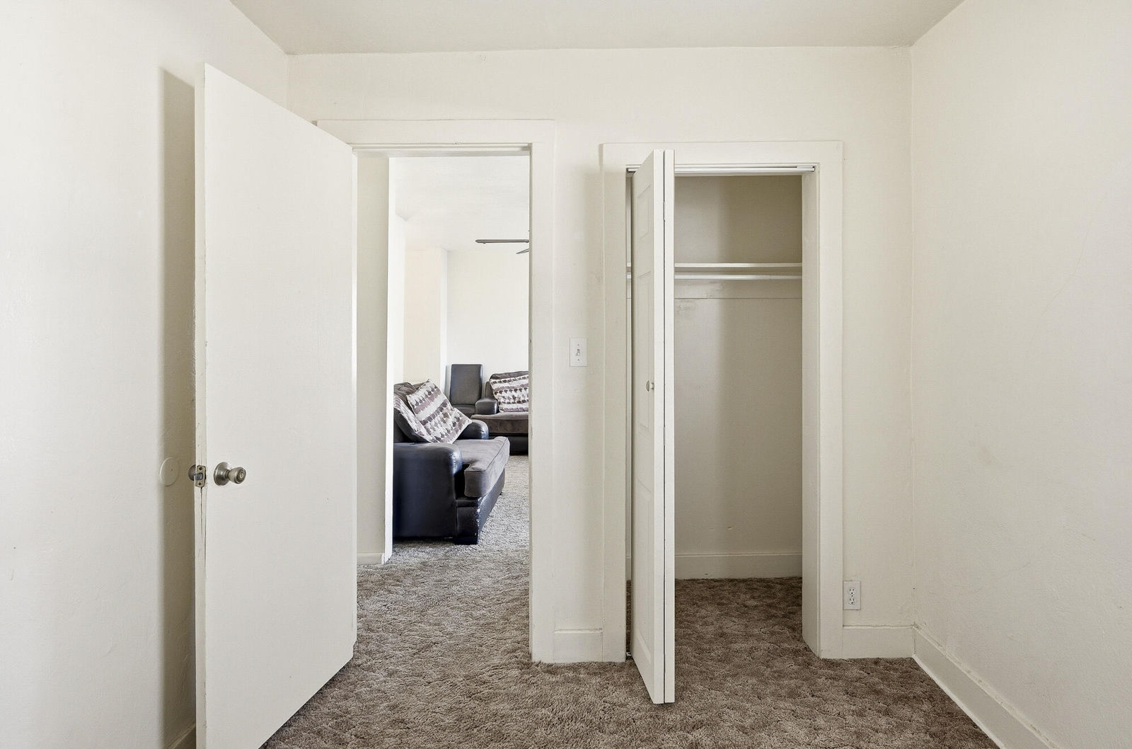 314 S 200 E, Cedar City, photo 12 of 29