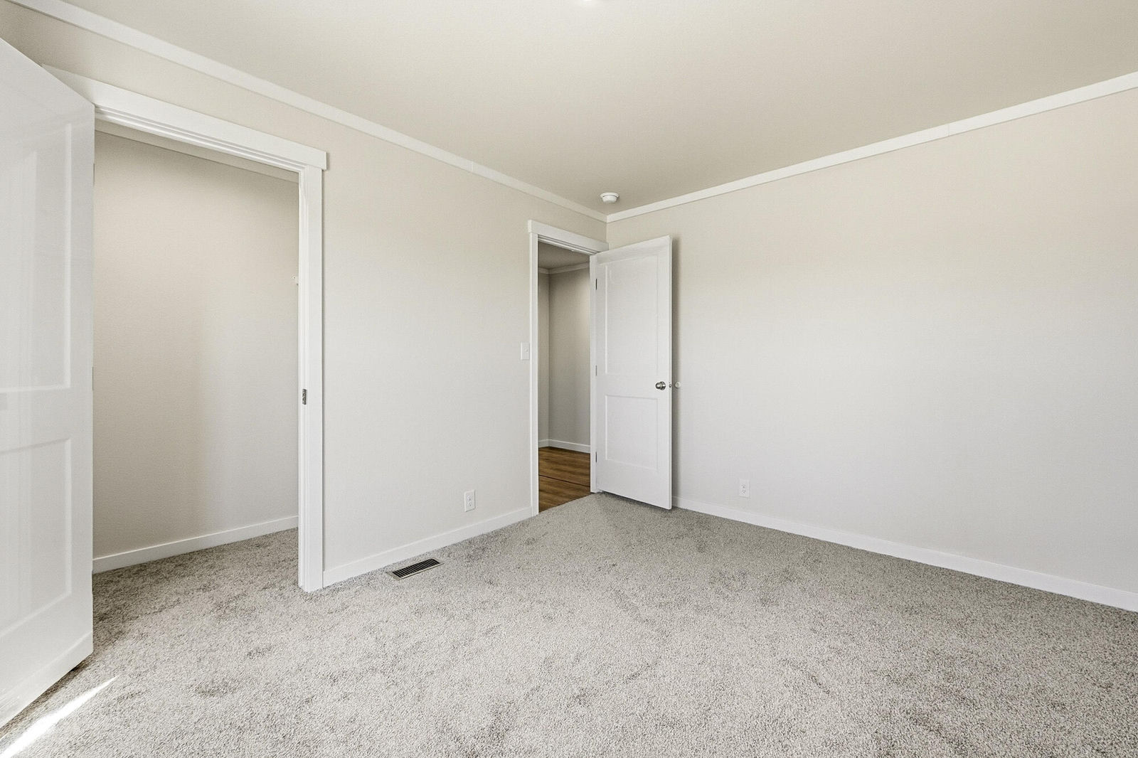 5036 N 3750 W, Cedar City, photo 32 of 57