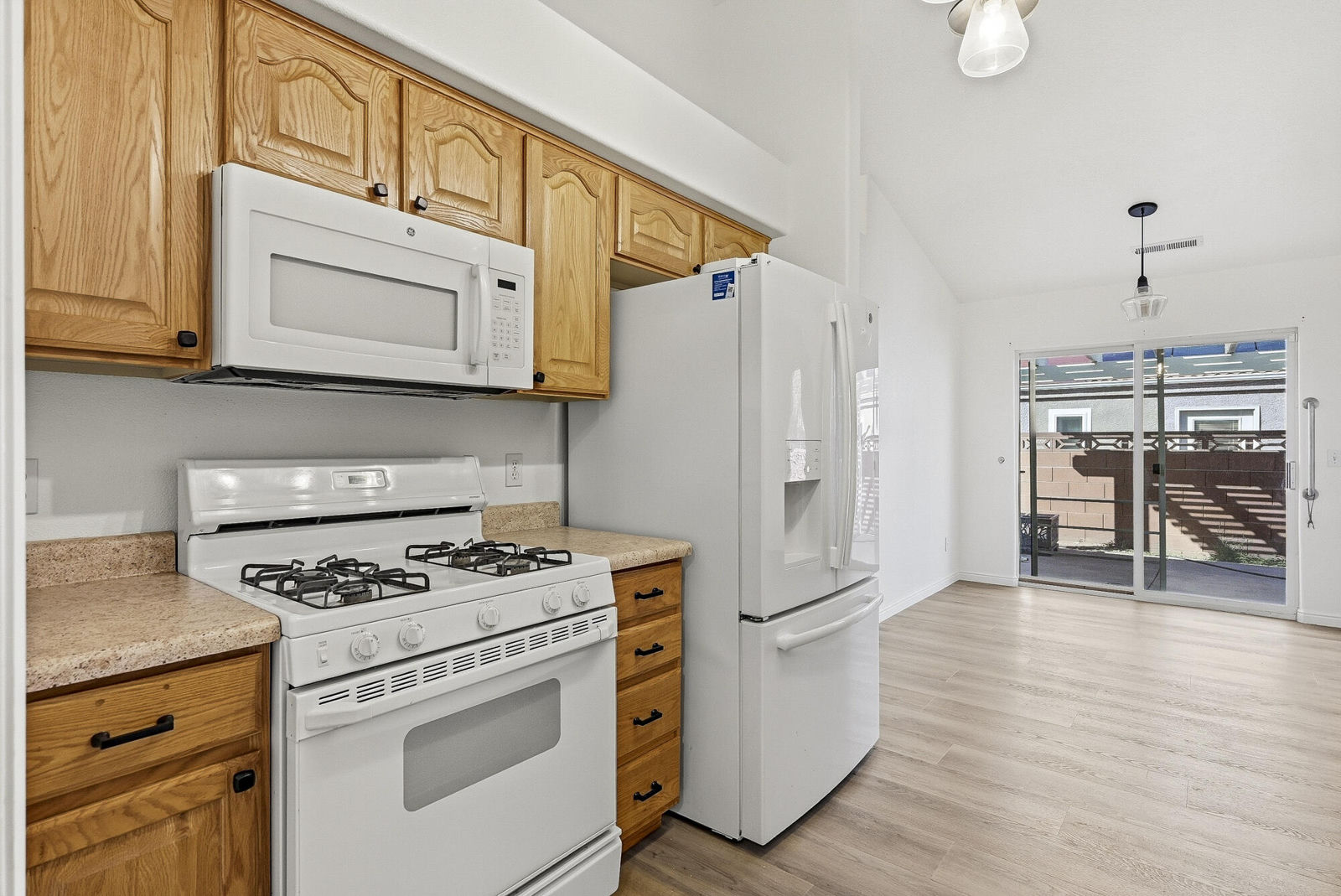 2404 S 725 W, Hurricane, photo 13 of 38