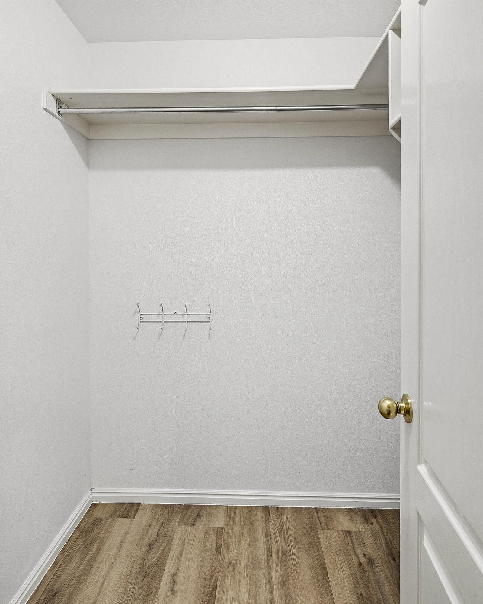 2404 S 725 W, Hurricane, photo 23 of 38