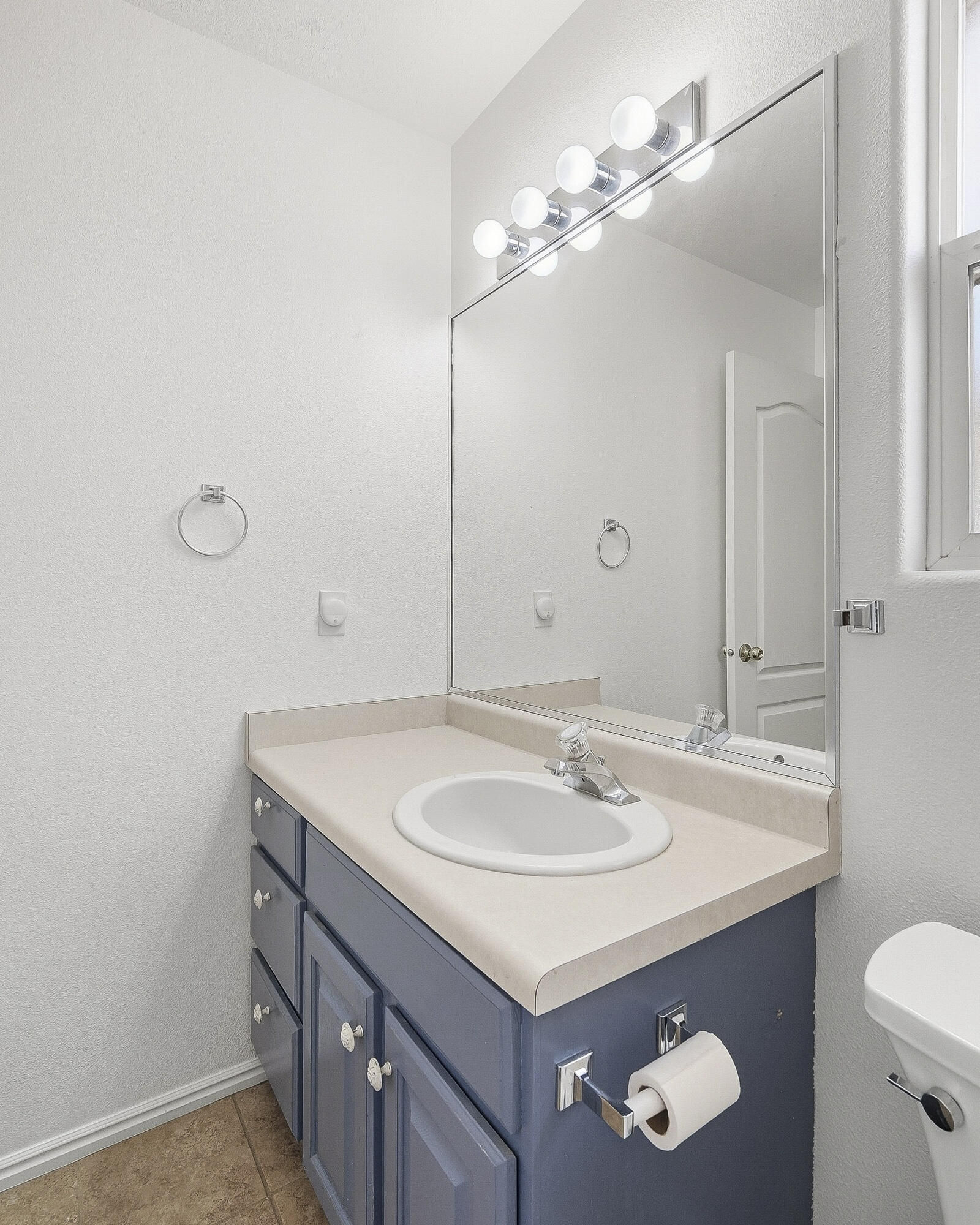 2404 S 725 W, Hurricane, photo 26 of 38