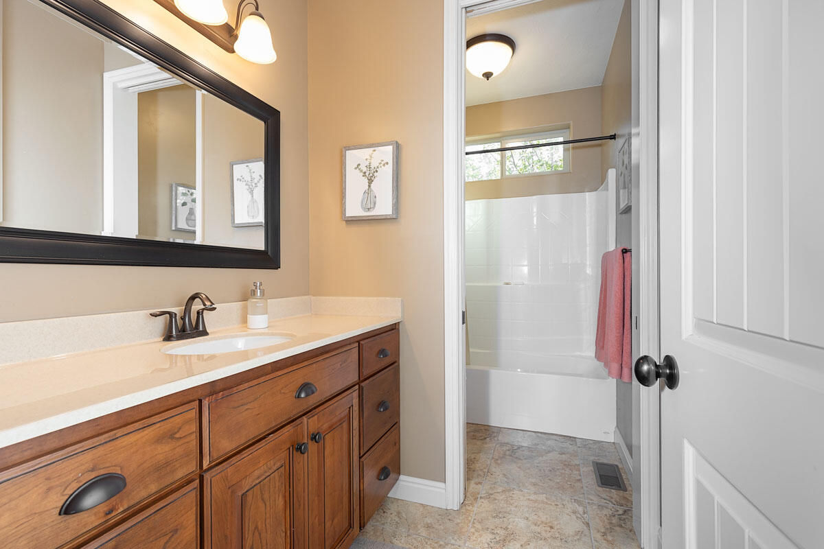799 W Chuwi Path, New Harmony, photo 26 of 46