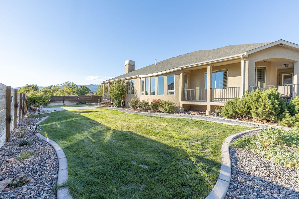 799 W Chuwi Path, New Harmony, photo 33 of 46