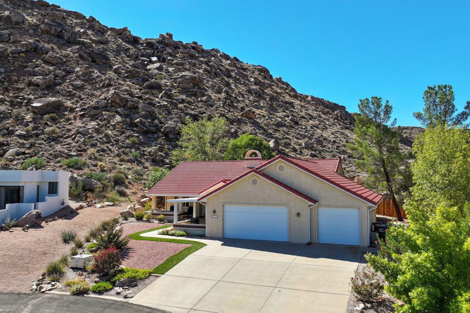 1426 W Monticello CIR, St George
