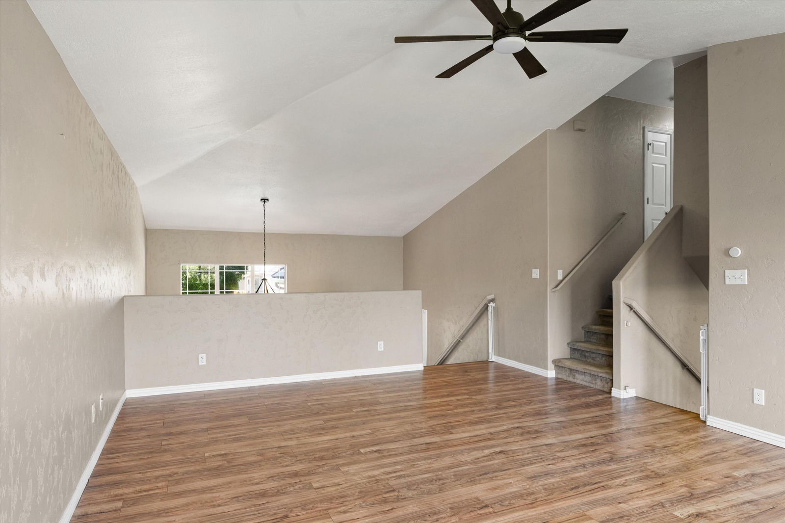 2545 S 450 West CIR, Washington, photo 6 of 27