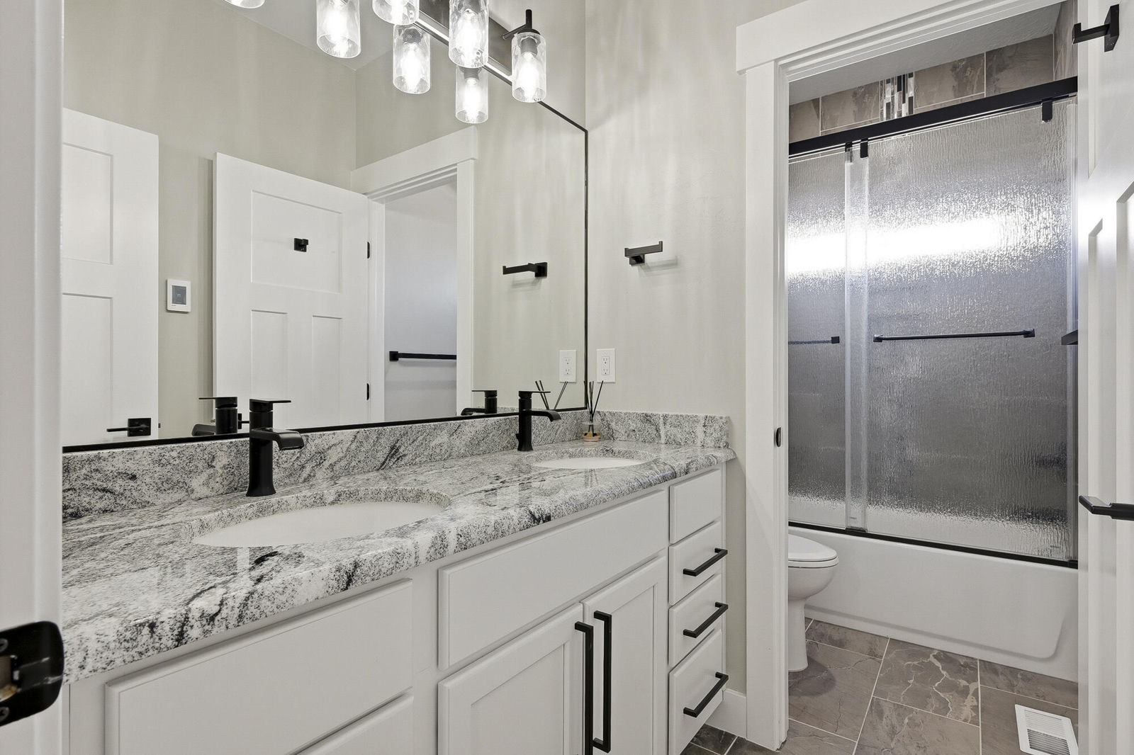 3327 W Kingsbury DR, Cedar City, photo 41 of 92