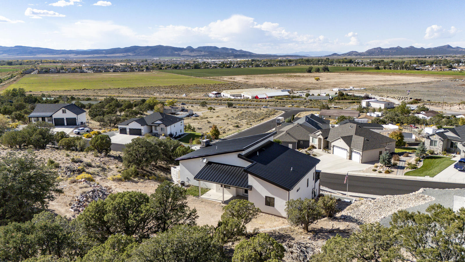 3327 W Kingsbury DR, Cedar City, photo 84 of 92