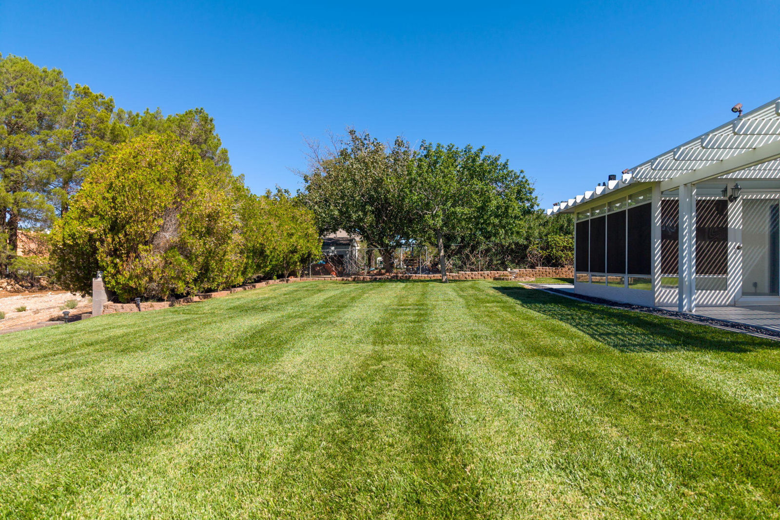 1223 E Mahogany CIR, St George, photo 24 of 29