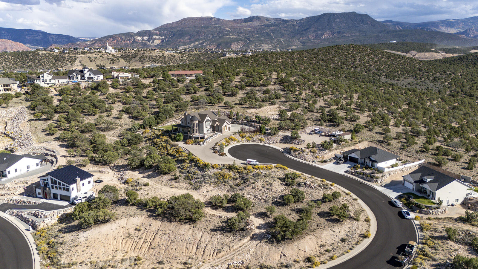 151 S Chaparral DR, Cedar City, photo 4 of 9