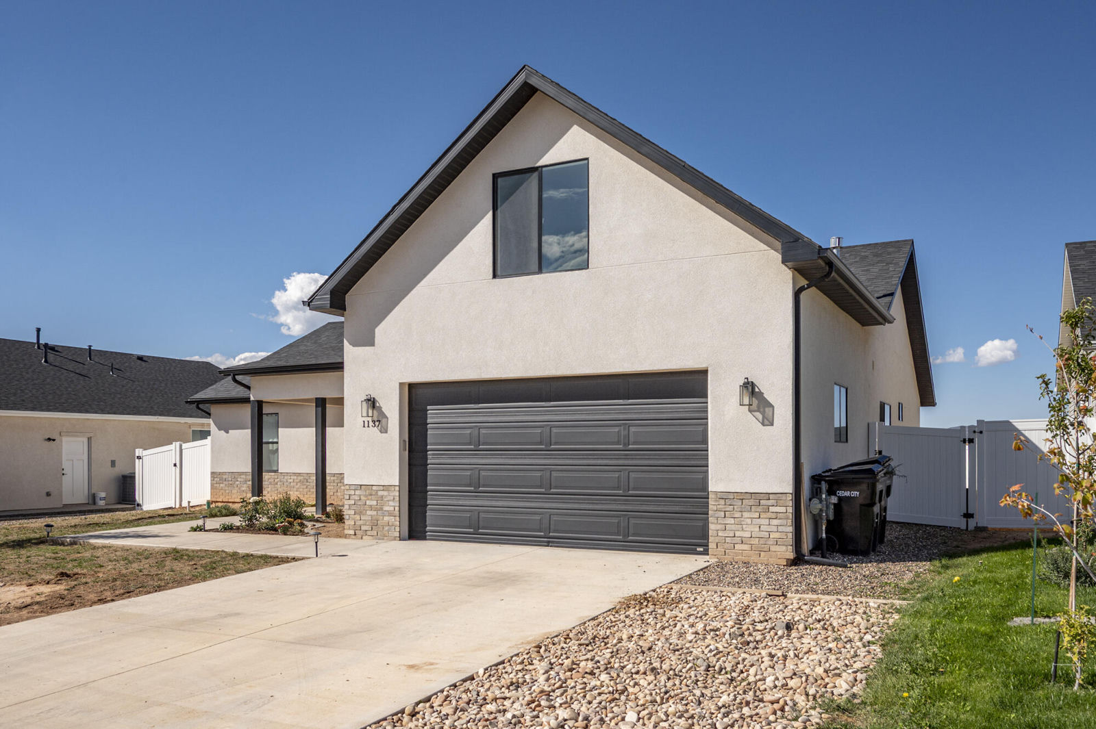 1137 N Yucca ST W, Cedar City, photo 5 of 57