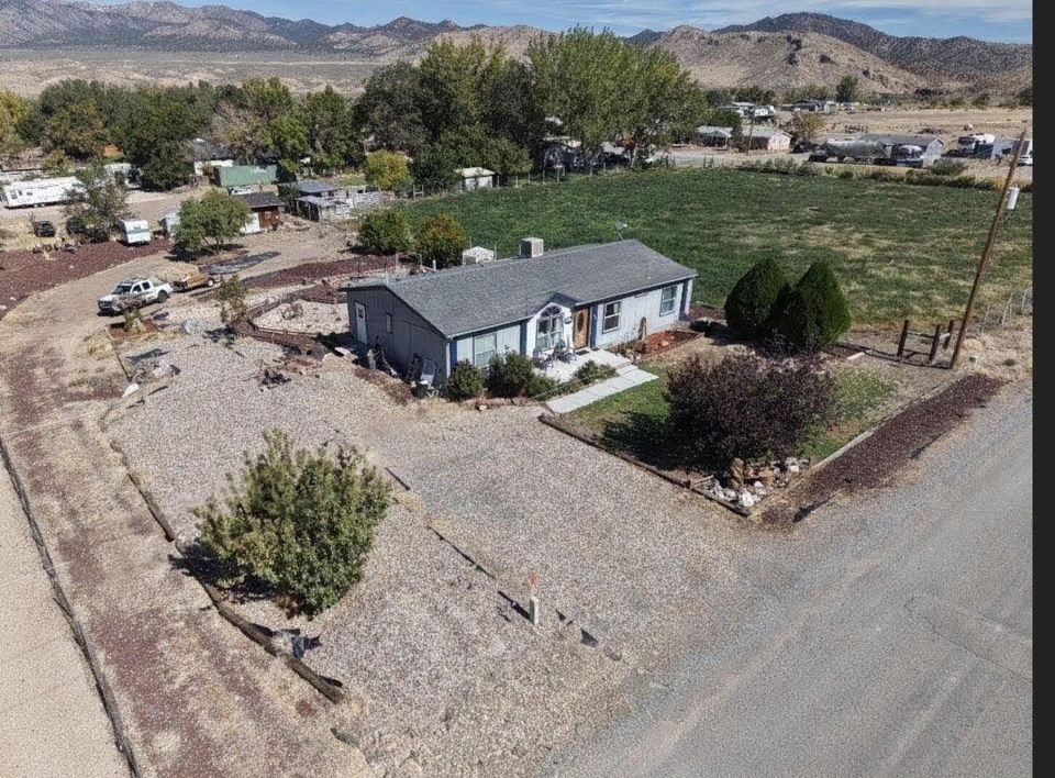 247 E 300 S ST, Minersville
