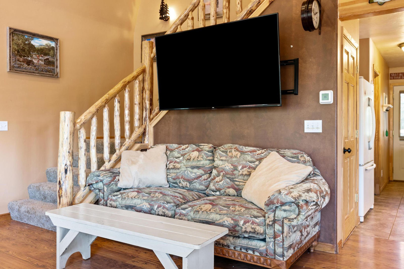 1050 E Redwood RD, Duck Creek Village, photo 10 of 34