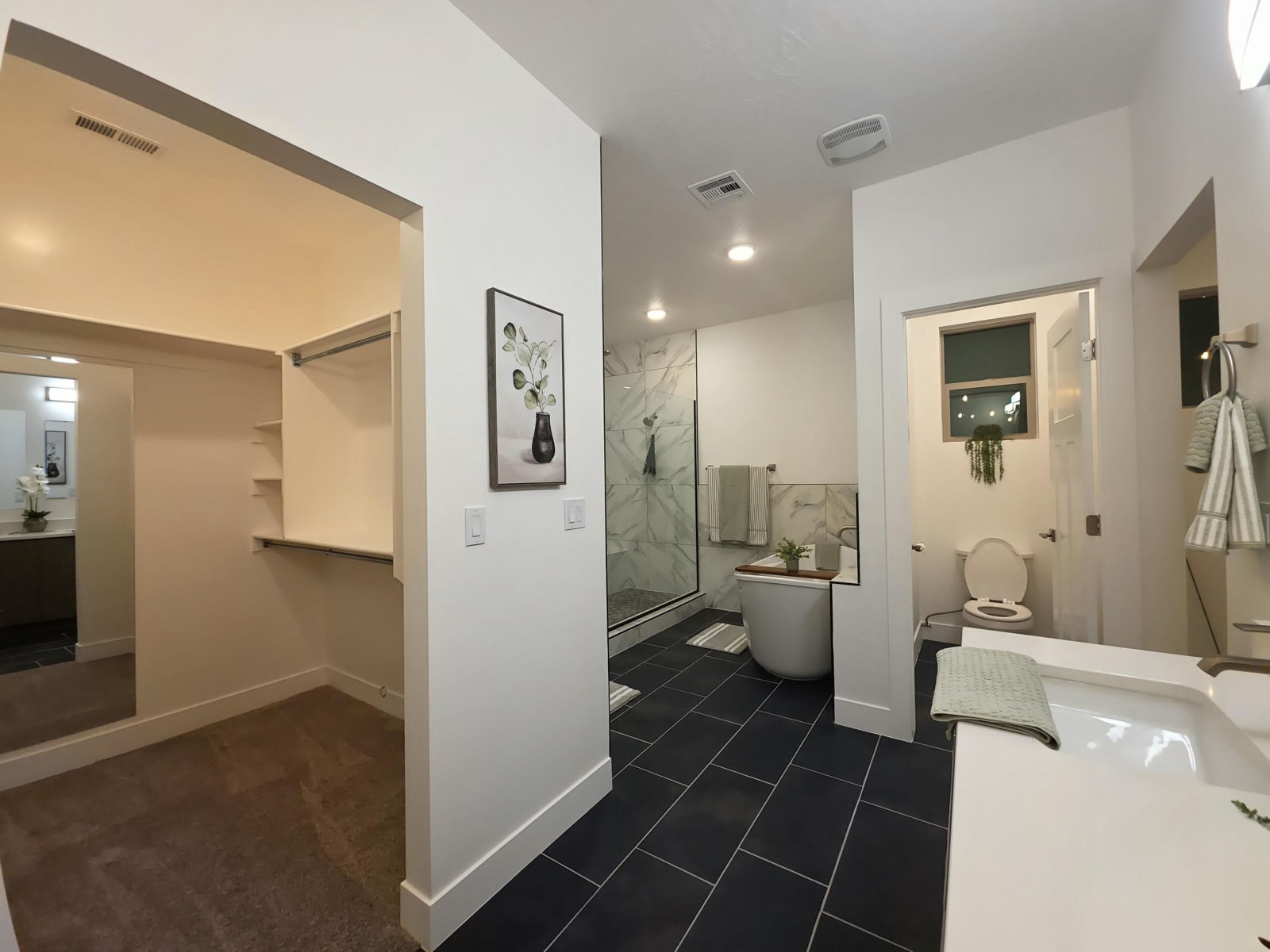 1824 N Splinter Wood LN, Cedar City, photo 5 of 117