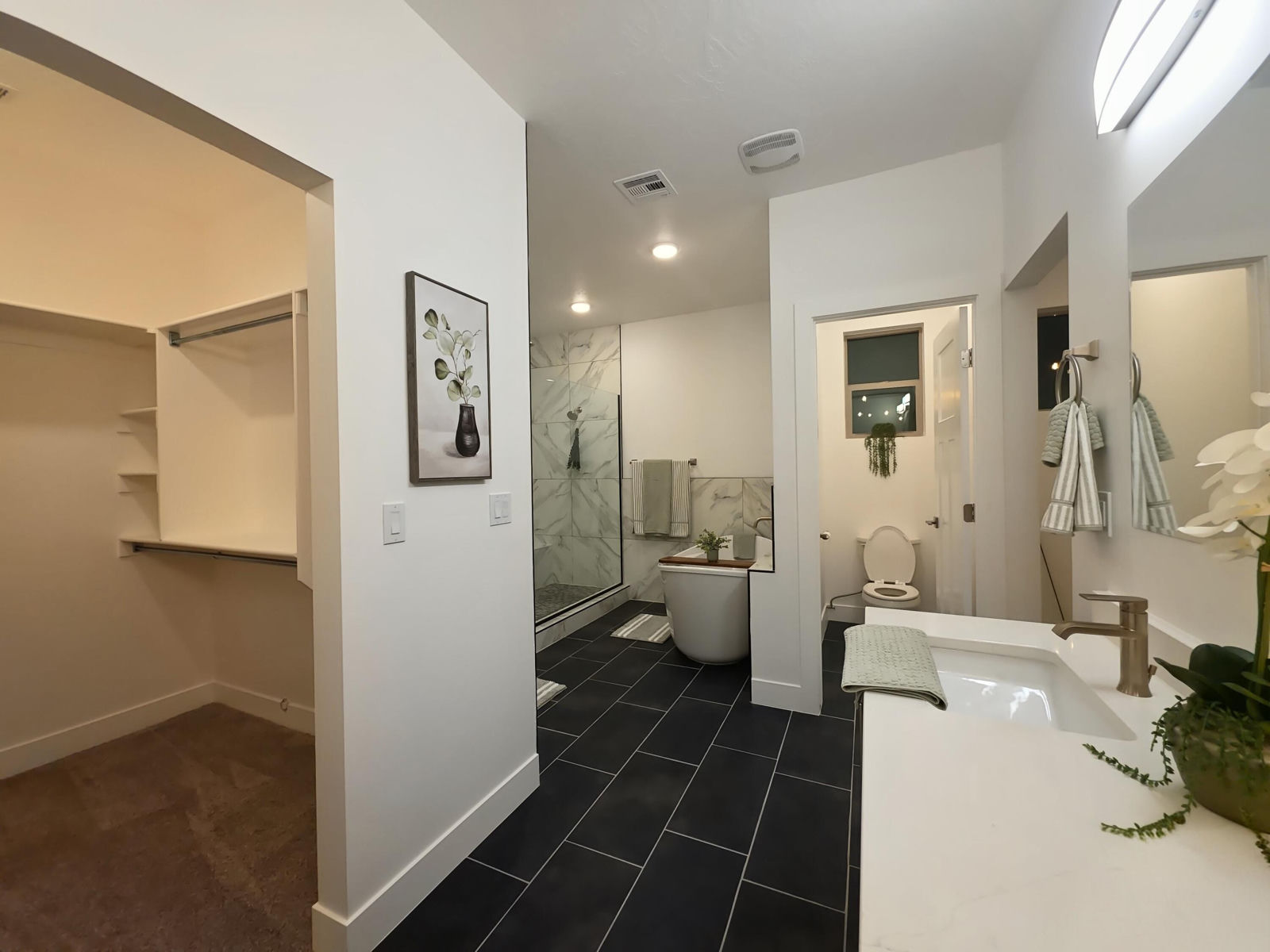 1824 N Splinter Wood LN, Cedar City, photo 6 of 117
