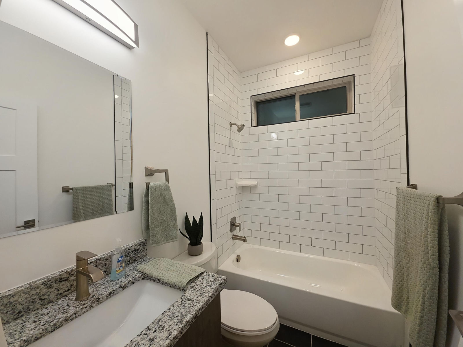 1824 N Splinter Wood LN, Cedar City, photo 11 of 117