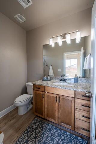 741 W 400 N, Hurricane, photo 14 of 27