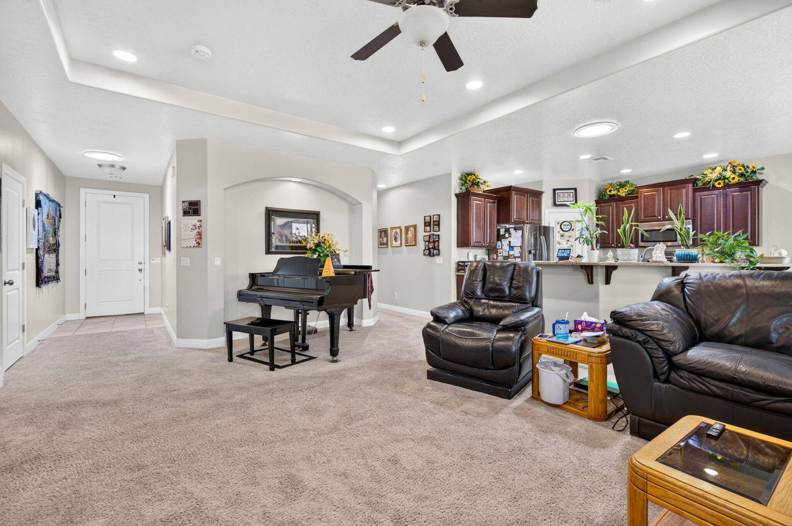 265 E Munich DR, St George, photo 7 of 30