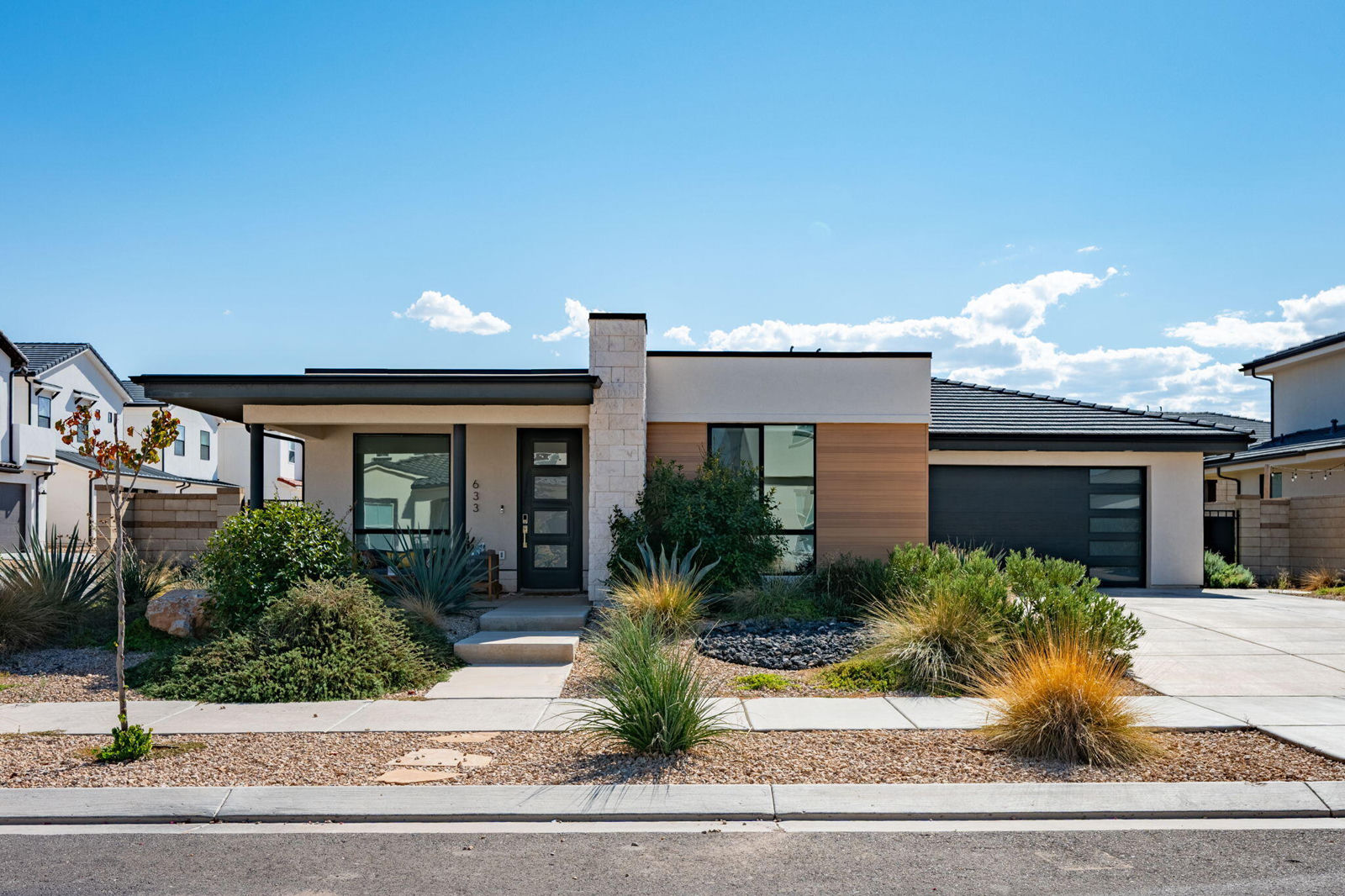 633 W Emerald Point DR, St George, photo 1