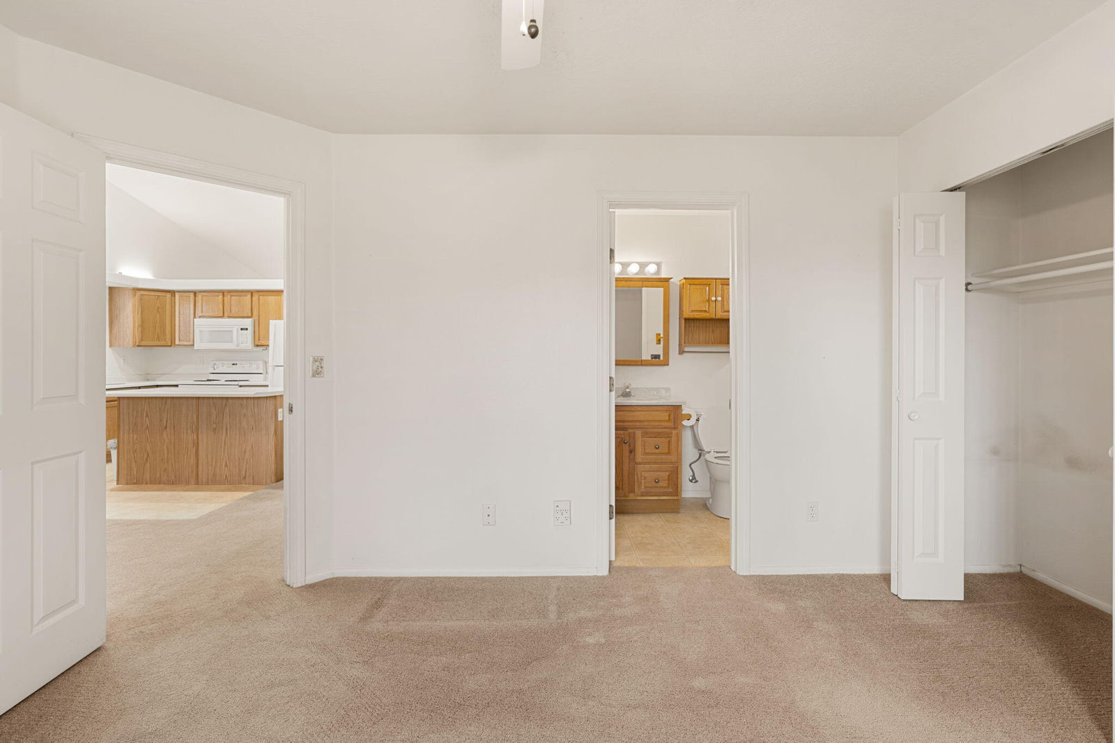370 E 2150 N, Cedar City, photo 14 of 25