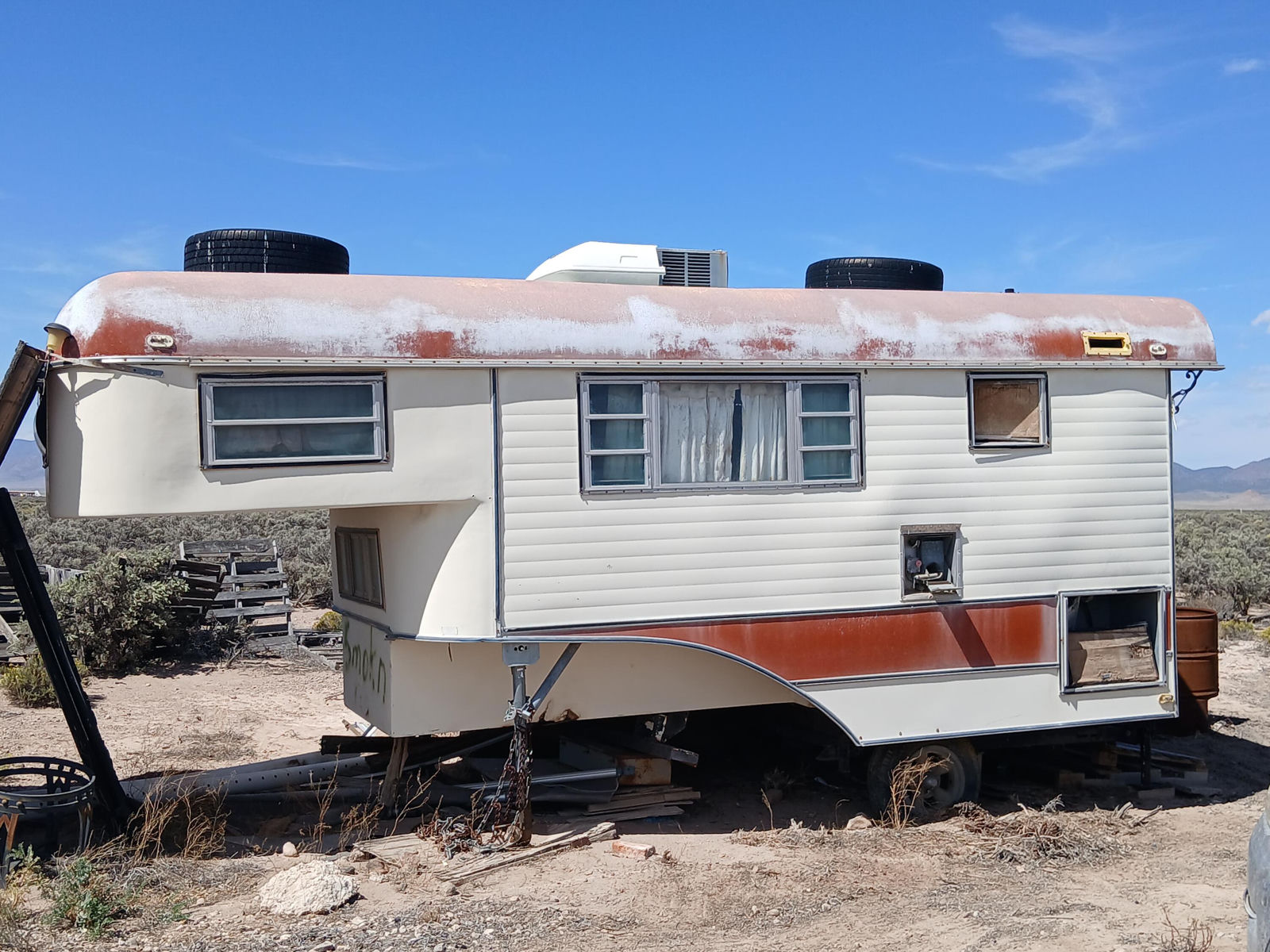 10212 N 2150 E, Beryl, photo 12 of 17