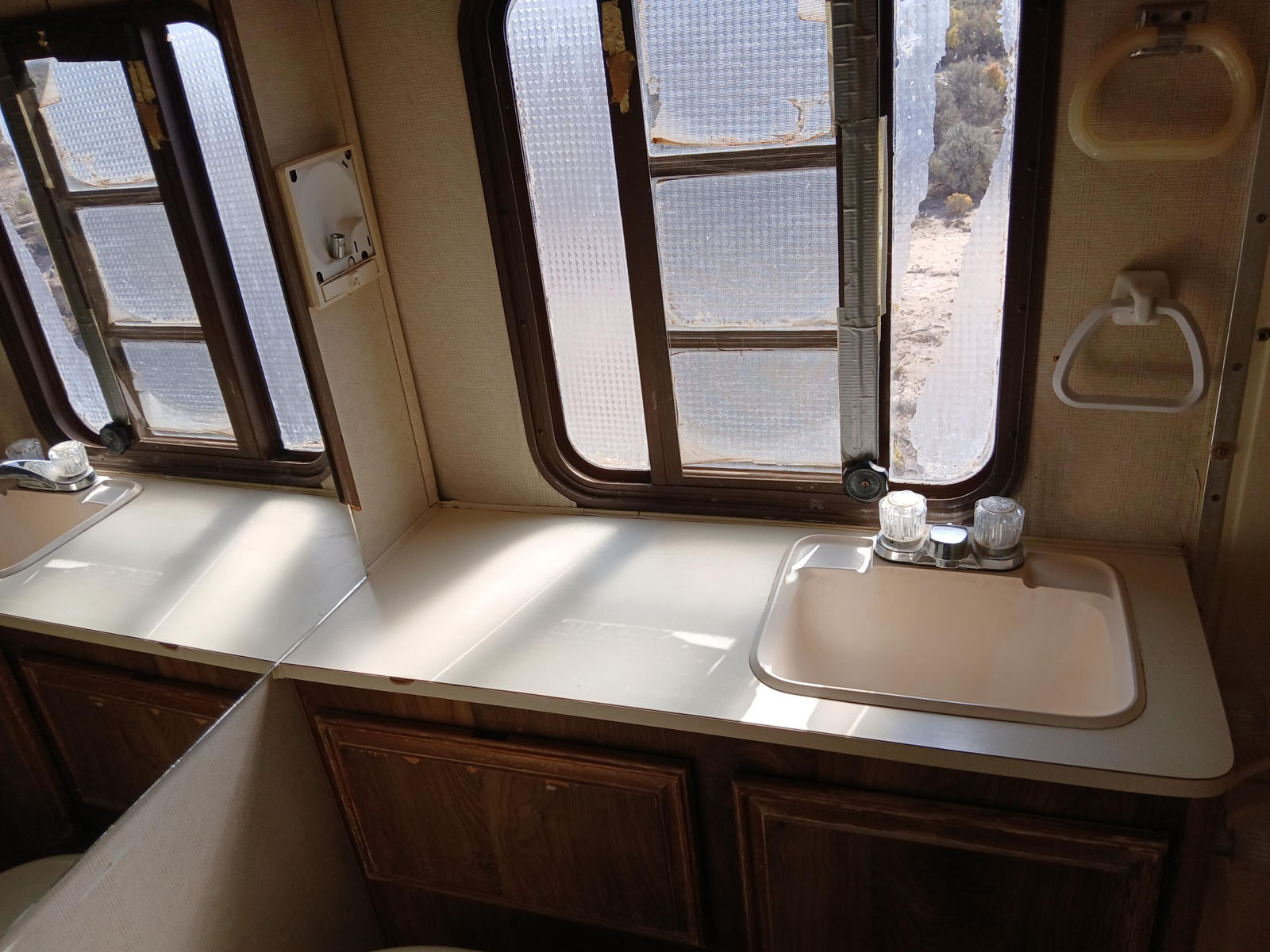 10212 N 2150 E, Beryl, photo 7 of 17