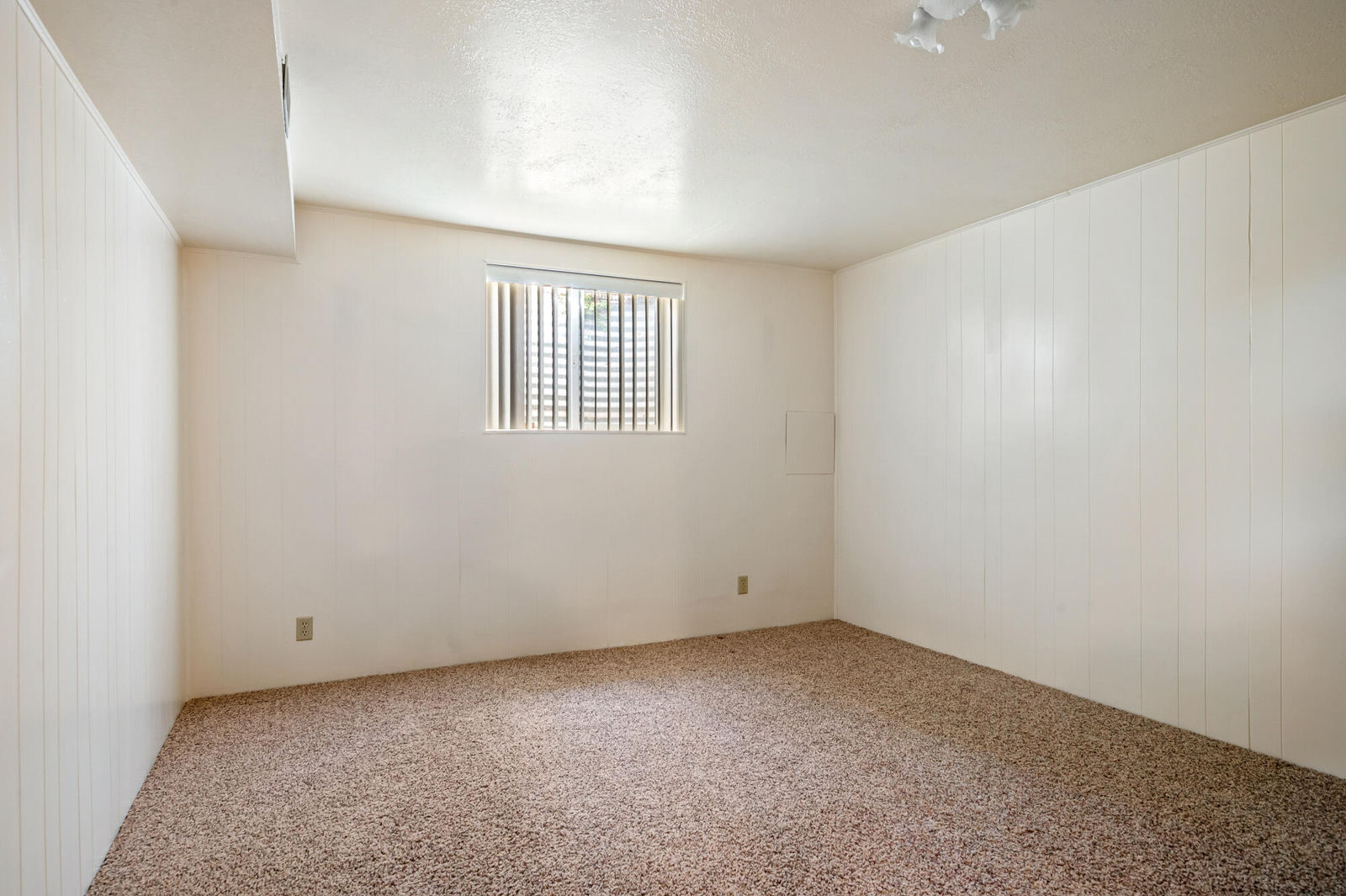 991 S Three Fountains DR, Cedar City, photo 26 of 40