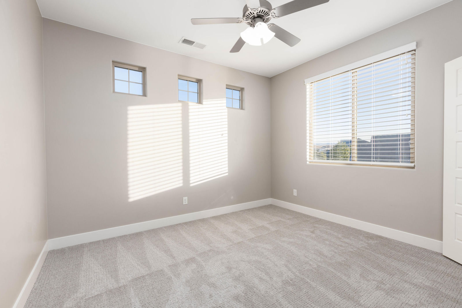 3934 Saddleback RD, Washington, photo 35 of 51