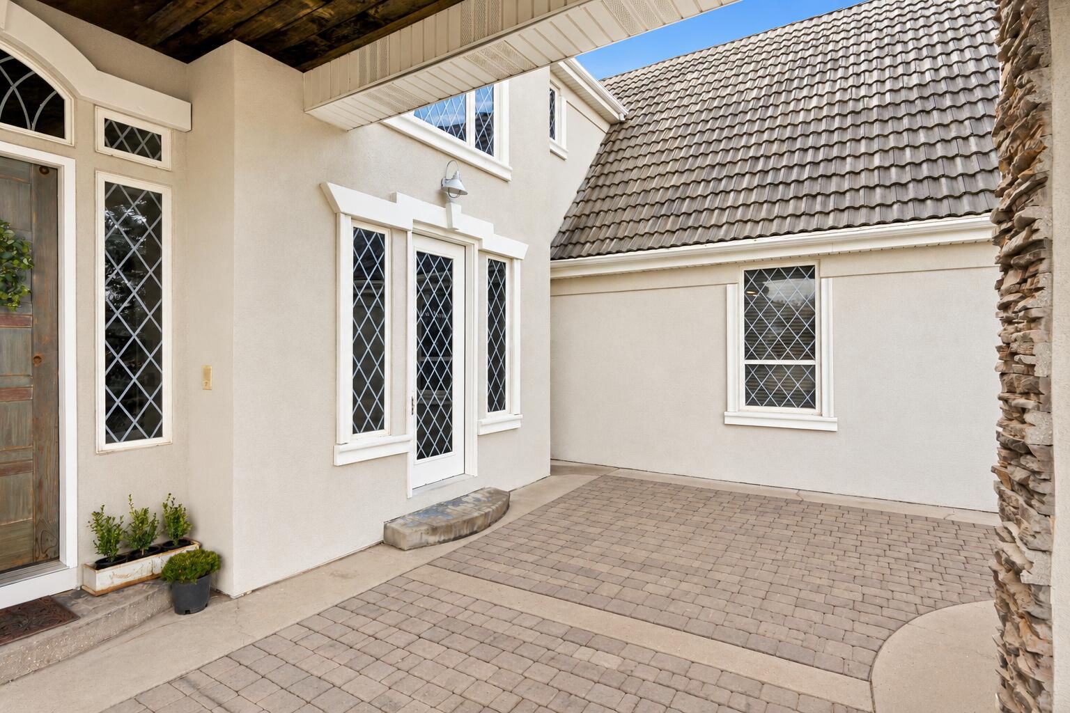 919 S 1850 W, Cedar City, photo 6 of 111