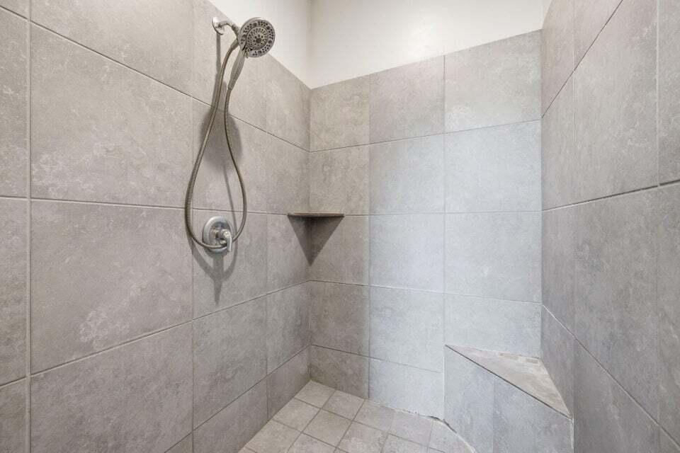 649 S Haley DR, Washington, photo 15 of 42