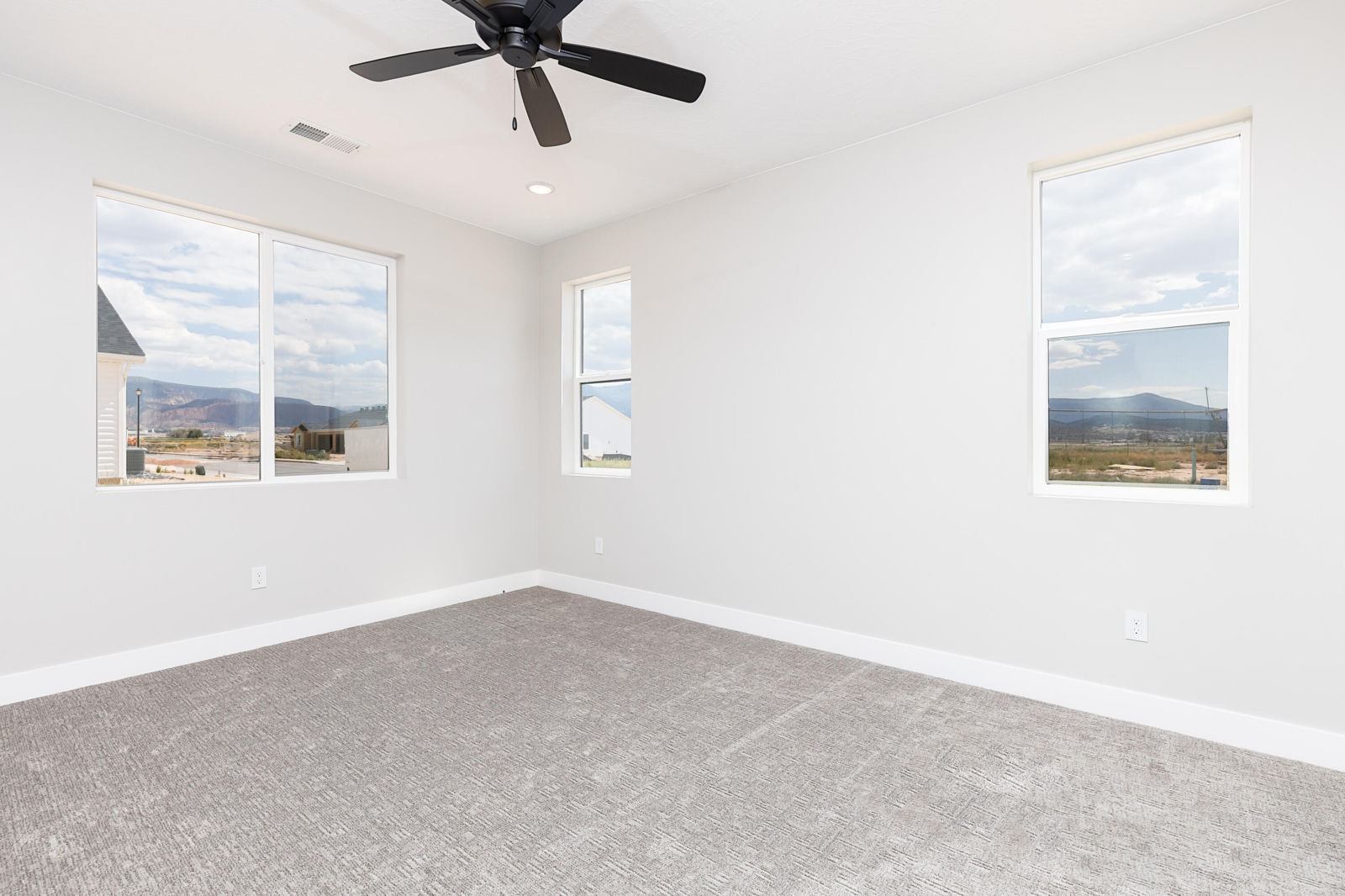 1171 N Yucca ST, Cedar City, photo 13 of 25