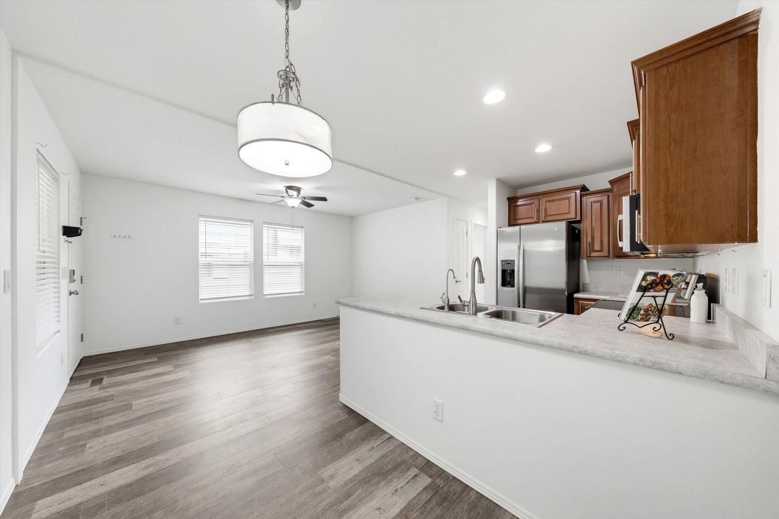 60 Cottonwood LN, Hurricane, photo 13 of 40