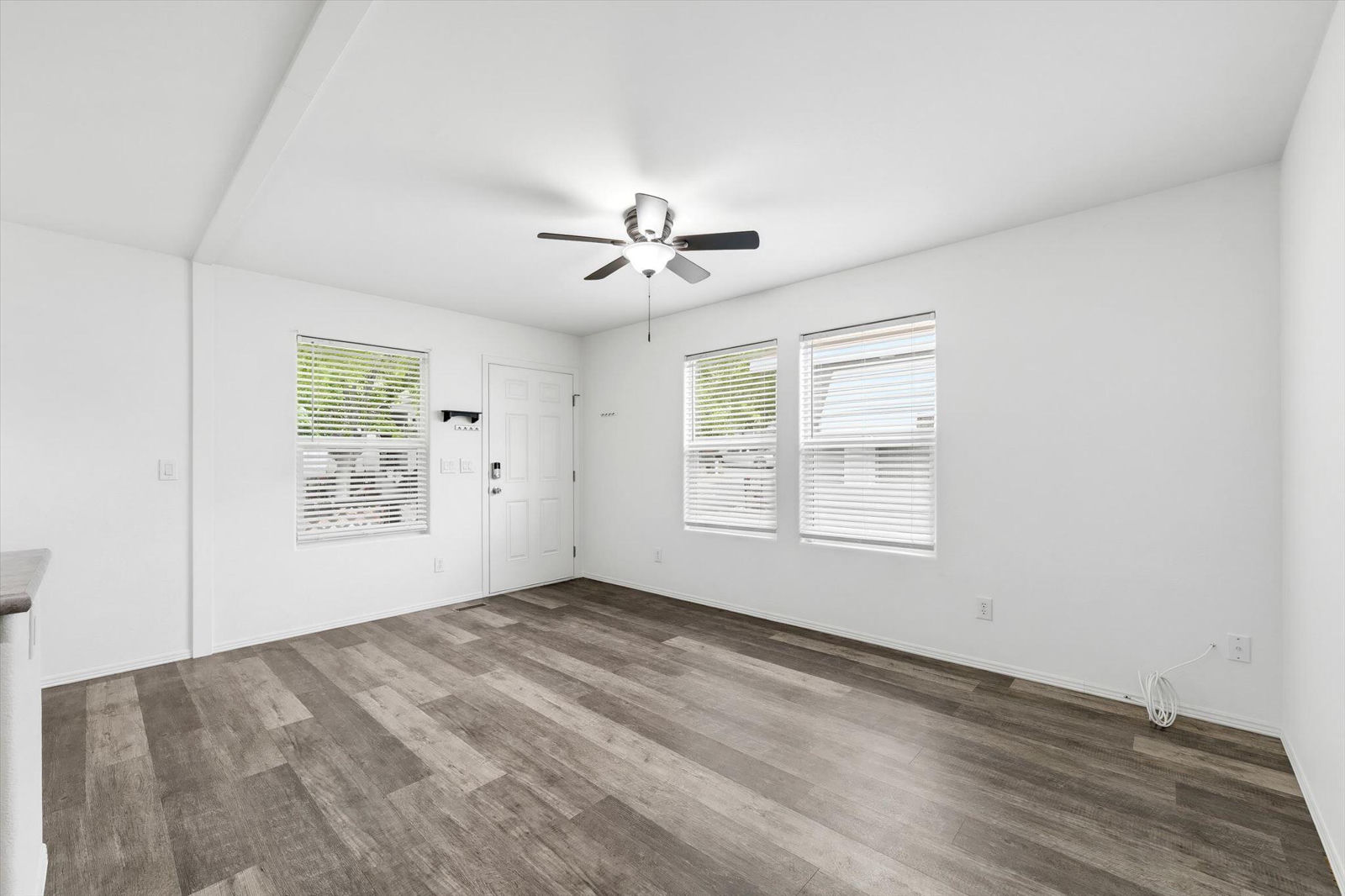 60 Cottonwood LN, Hurricane, photo 15 of 40