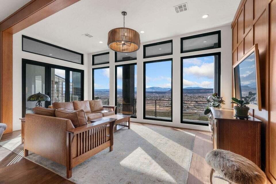 998 Willow Breeze LN, St George, photo 8 of 92