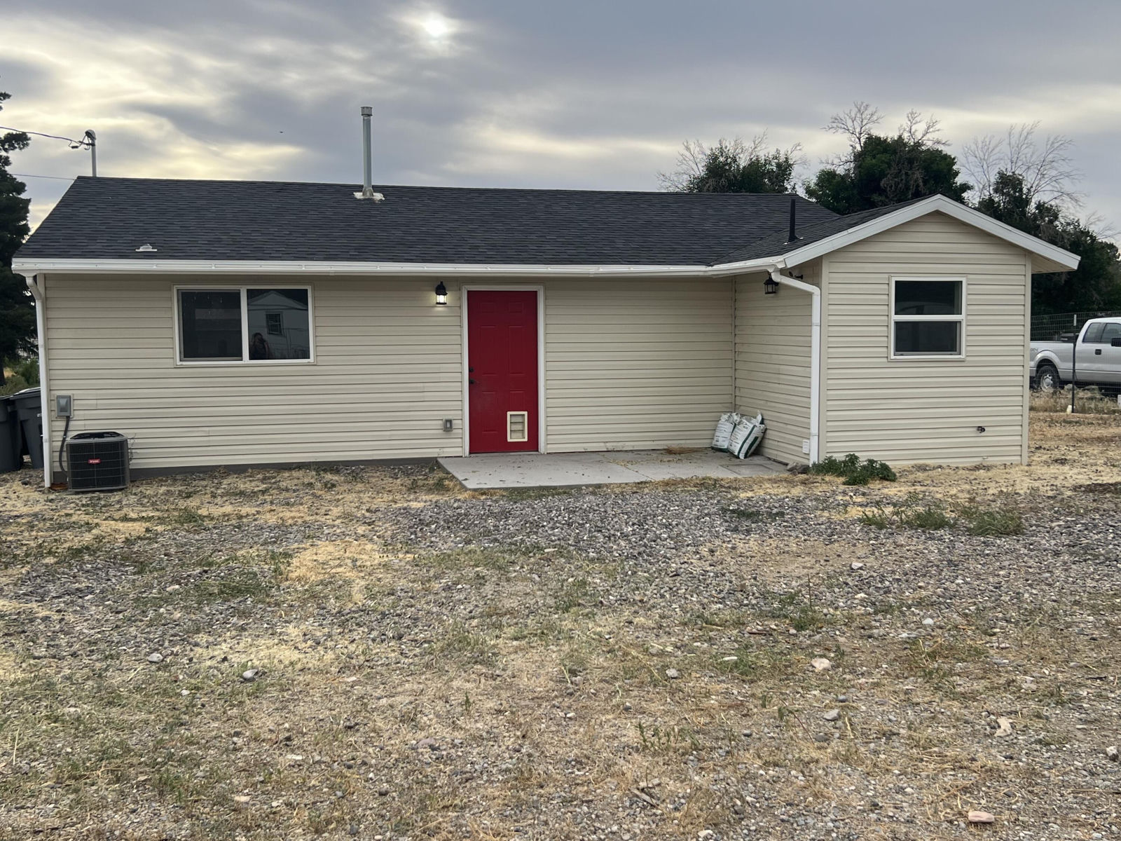 460 N 300 West ST, Beaver, photo 9 of 15