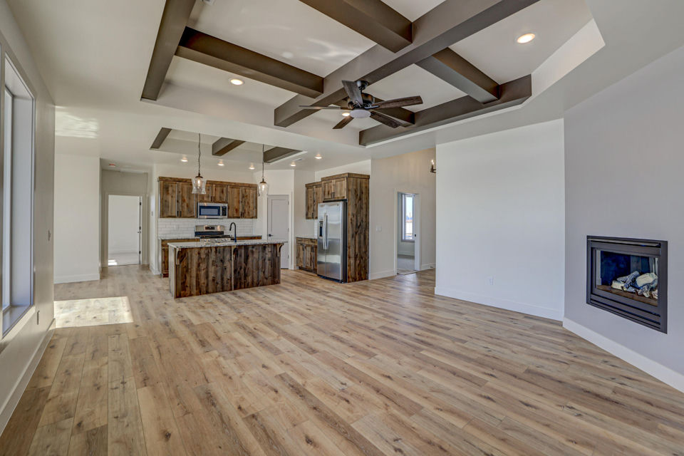 1091 N Olesia ST, Cedar City, photo 3