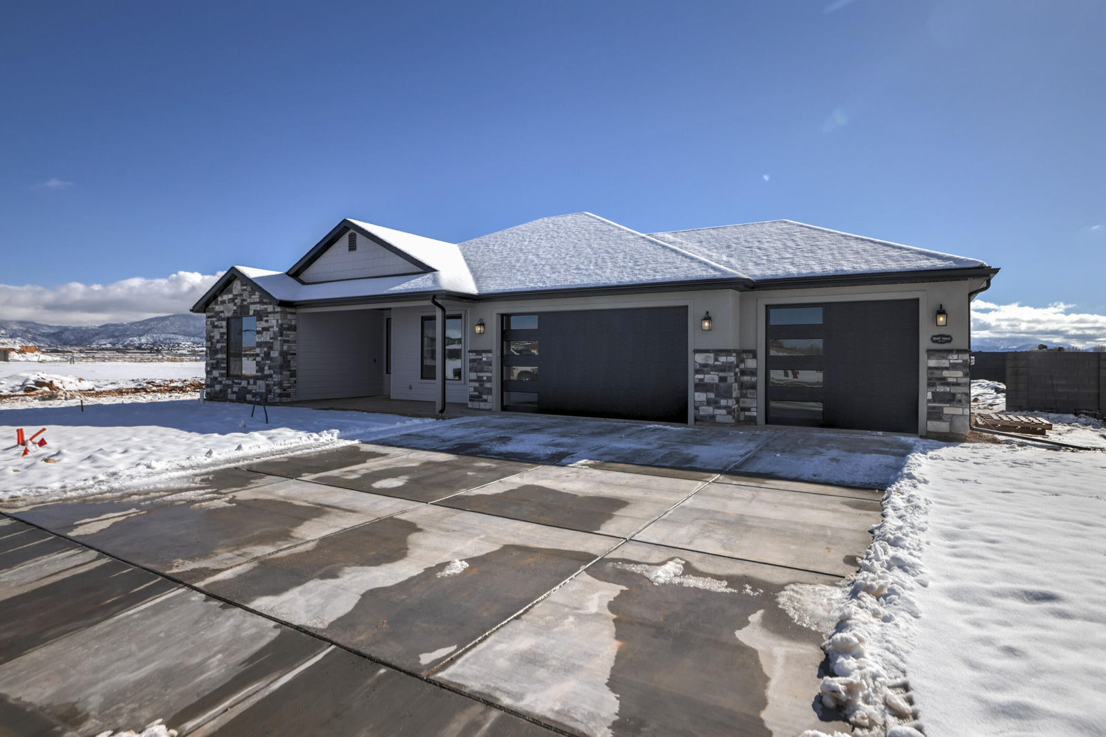 1091 N Olesia ST, Cedar City, photo 18 of 31