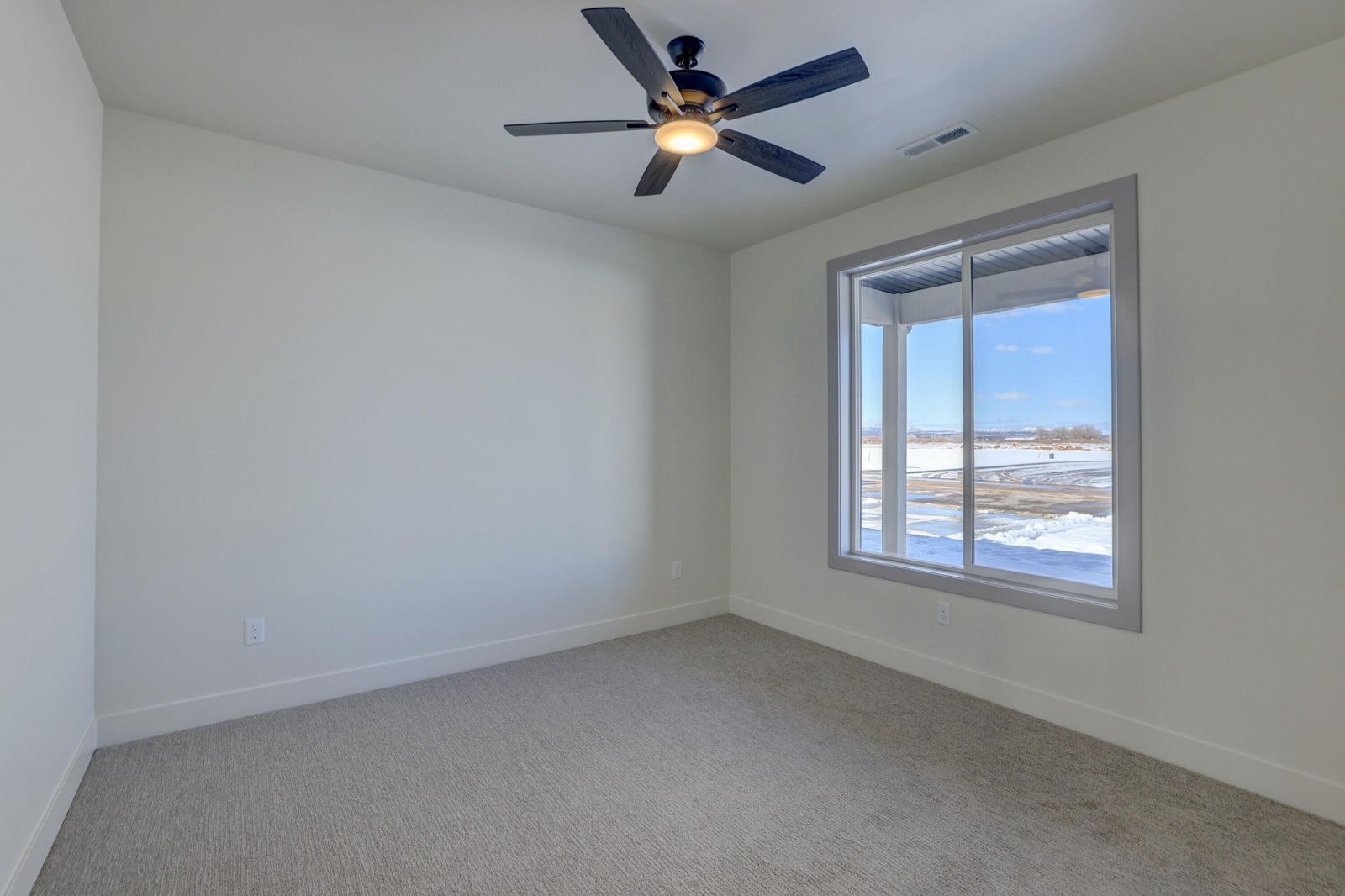 1091 N Olesia ST, Cedar City, photo 21 of 31