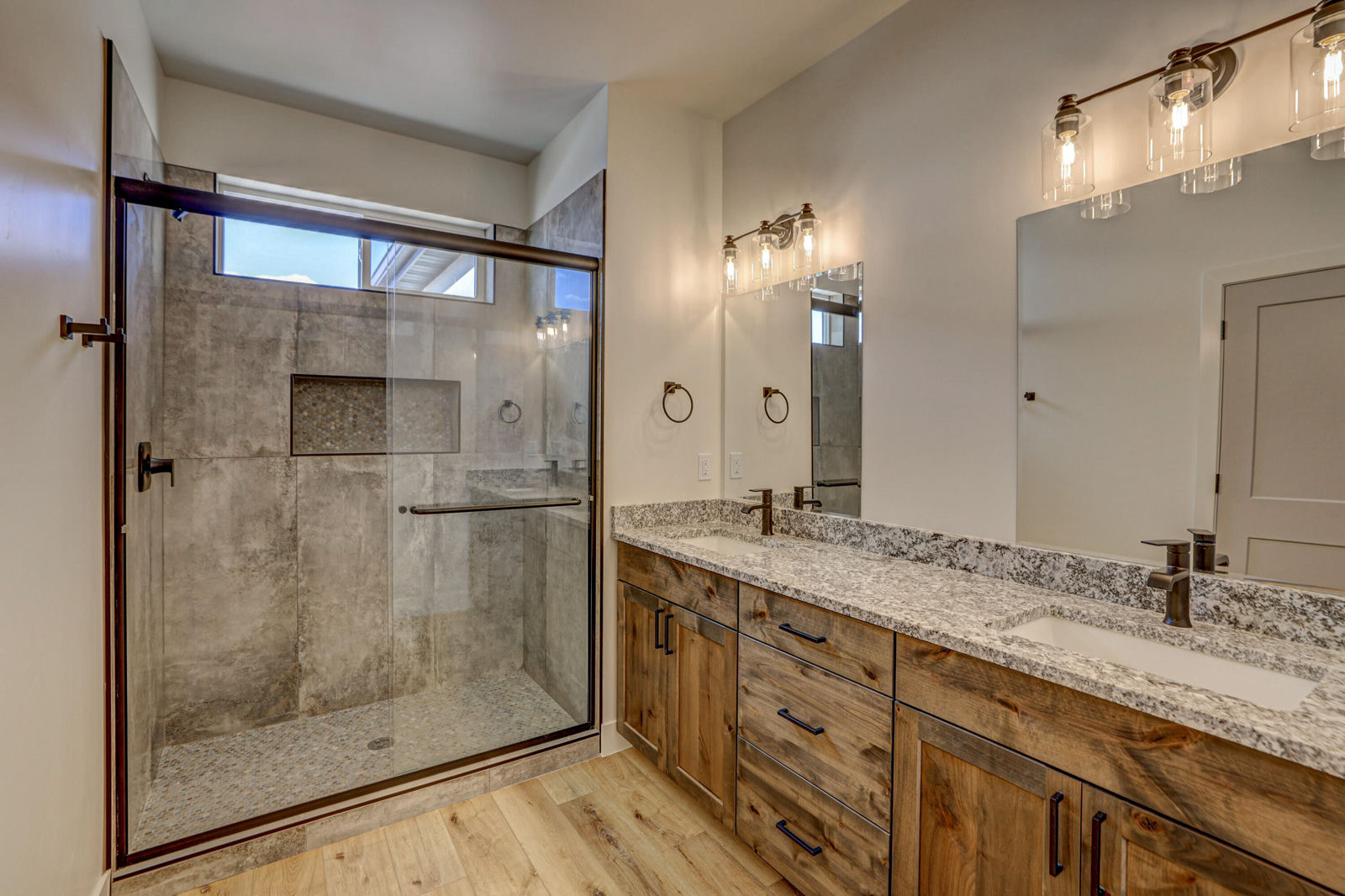 1091 N Olesia ST, Cedar City, photo 27 of 31